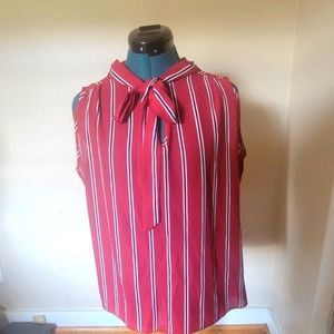 𝅺(h) Jon & Anna sleeveless tie front blouse